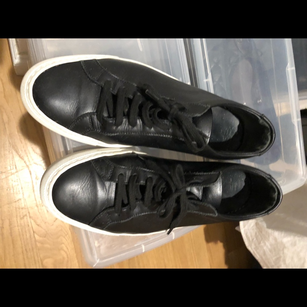 Common projects sneakers